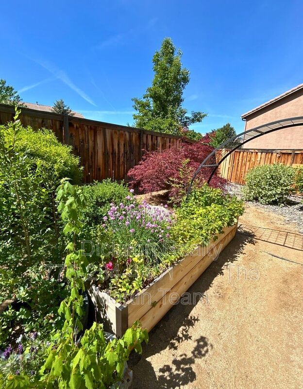 550 Verelli Court property image