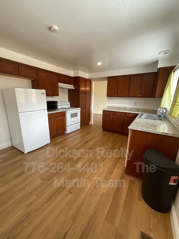 3268 Bunker Hill Ln property image