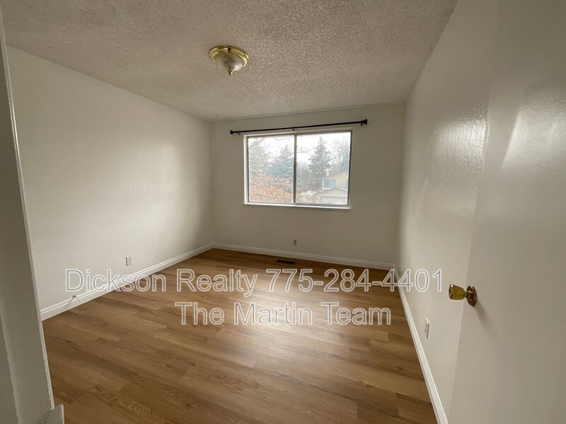 3268 Bunker Hill Ln property image