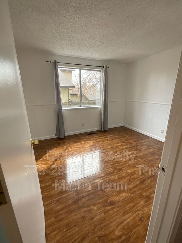 3268 Bunker Hill Ln property image