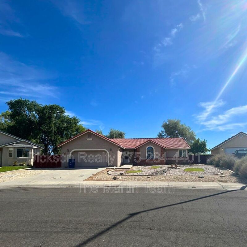 1227 Green Valley Drive property image