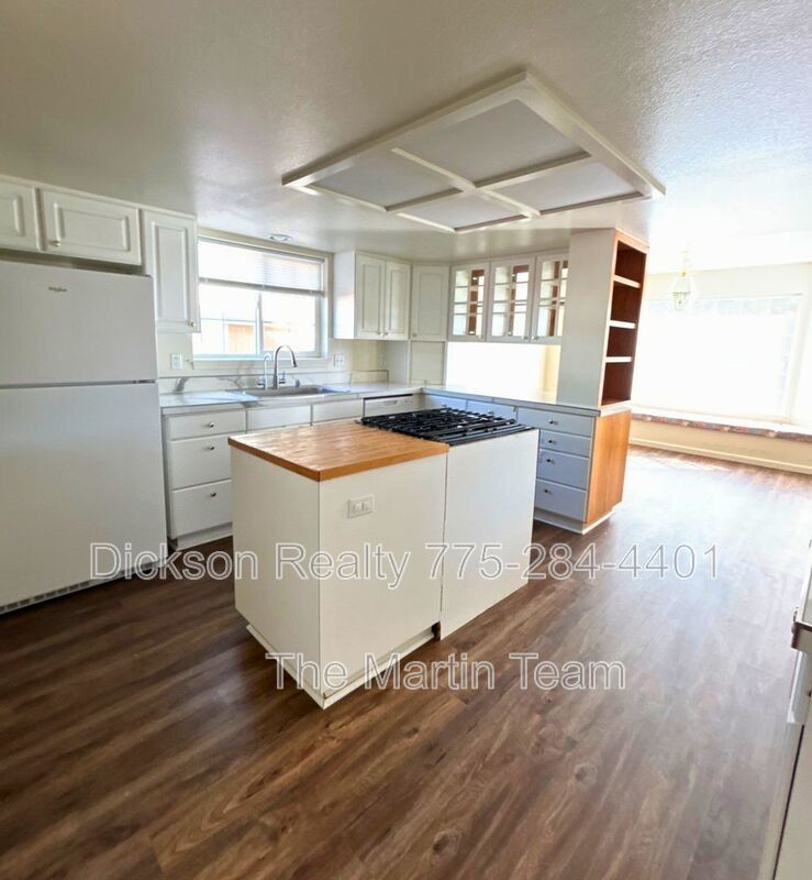 1227 Green Valley Drive property image