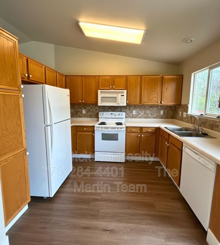 863 Blizzard Court property image