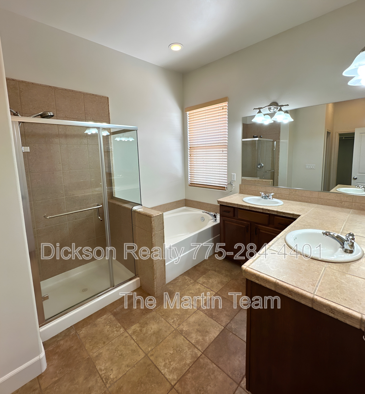 1239 Turnberry Drive property image