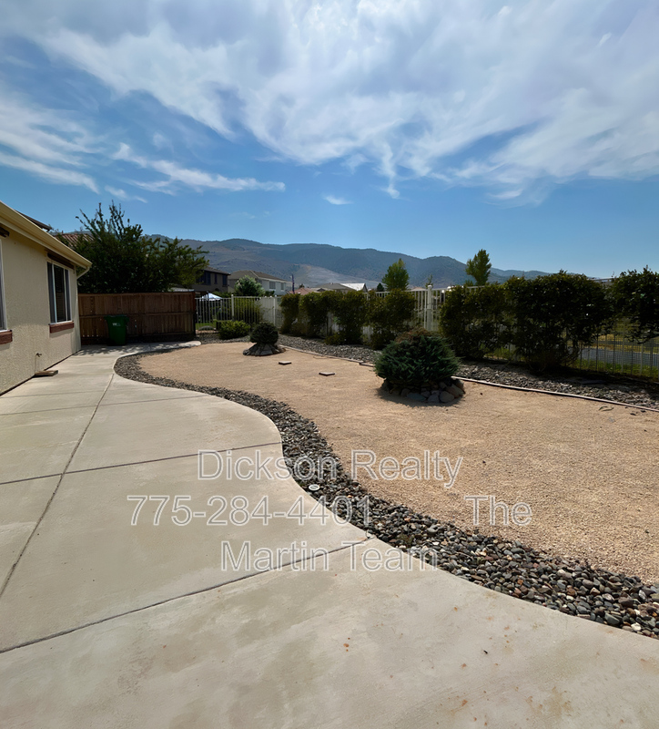 10687 Fire Poppy Circle property image