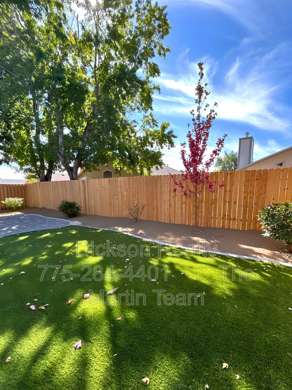 6326 Blue Lakes Court property image