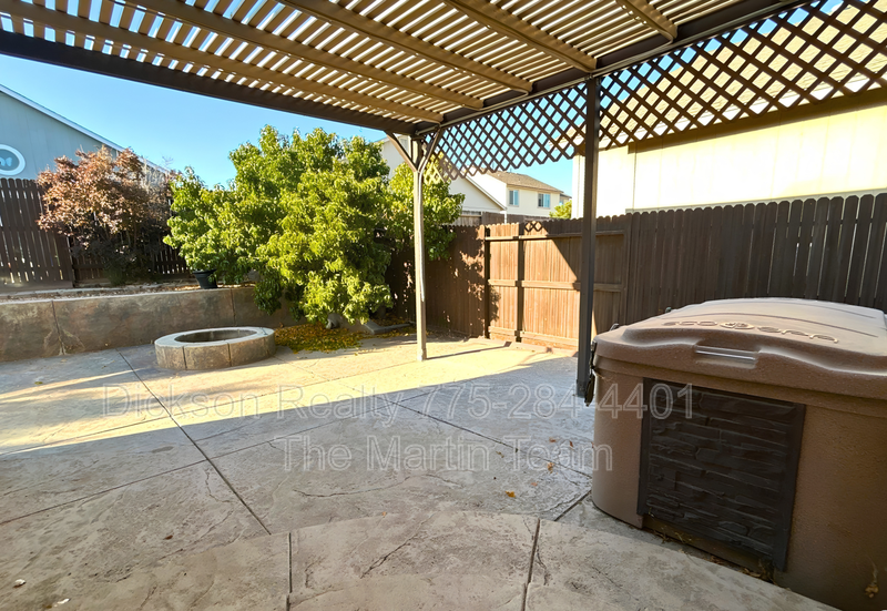1351 Shadow Lane property image