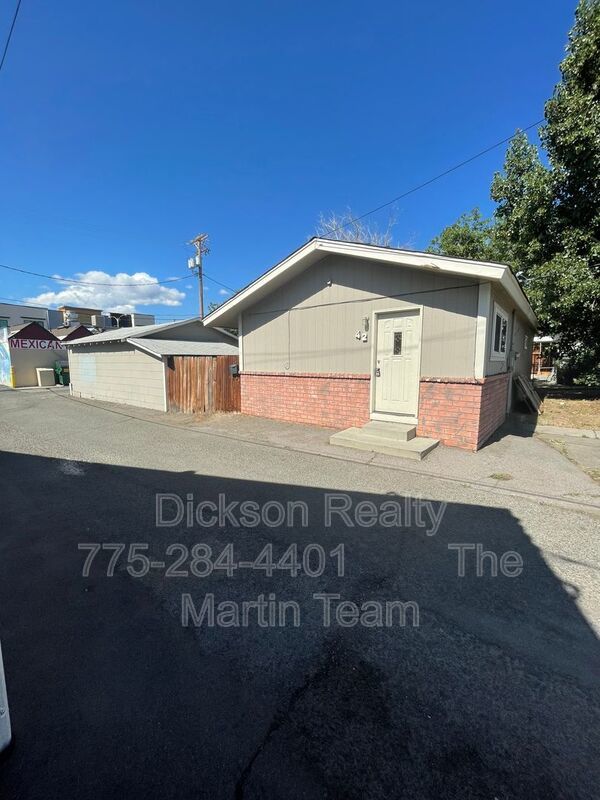 42 Caliente property image