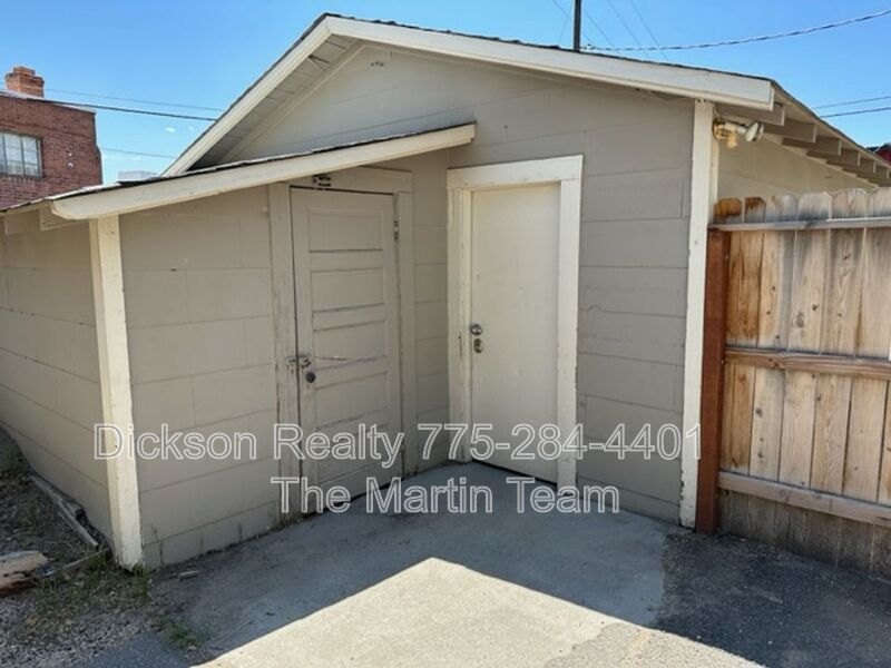 42 Caliente property image