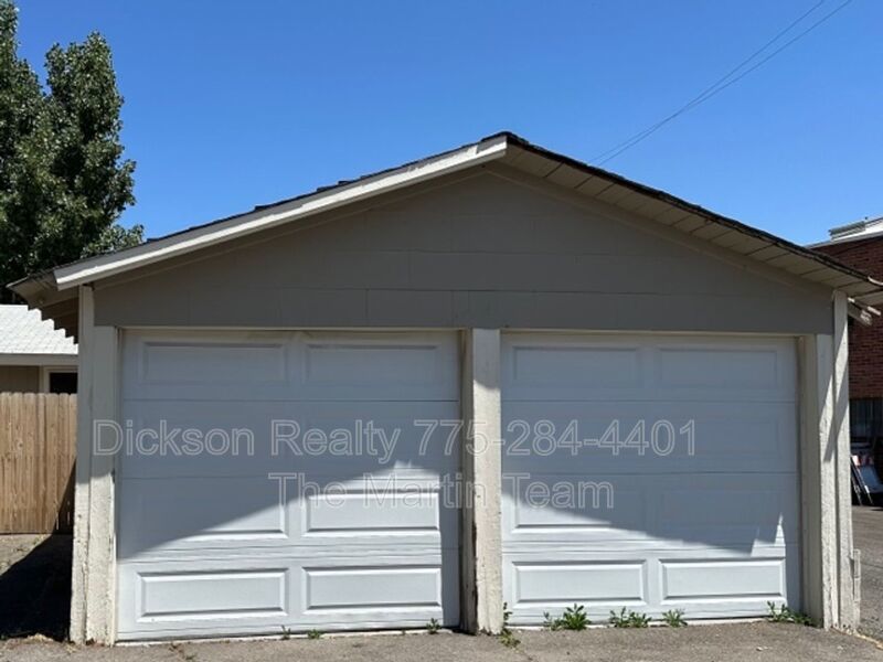 42 Caliente property image