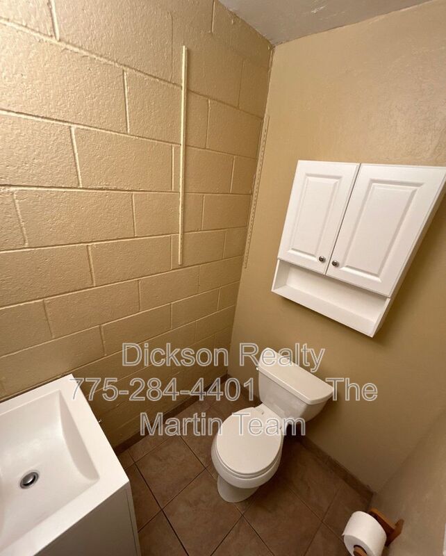 470 Sunshine Ln Reno, NV 89502 property image