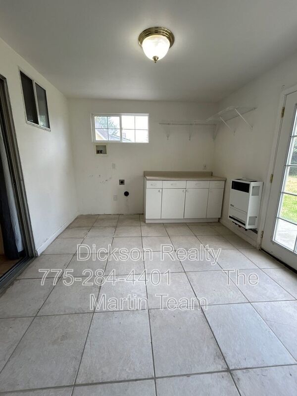 306 E Quail St property image