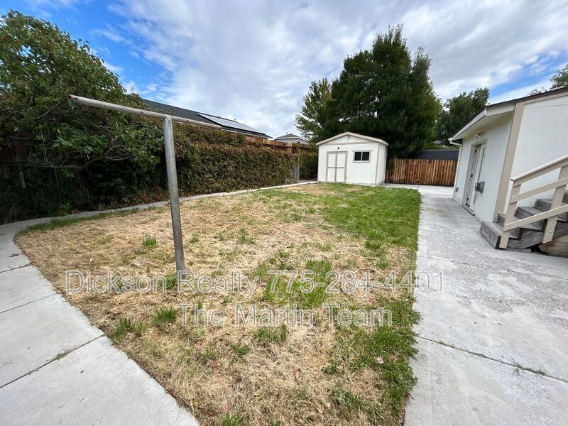 306 E Quail St property image